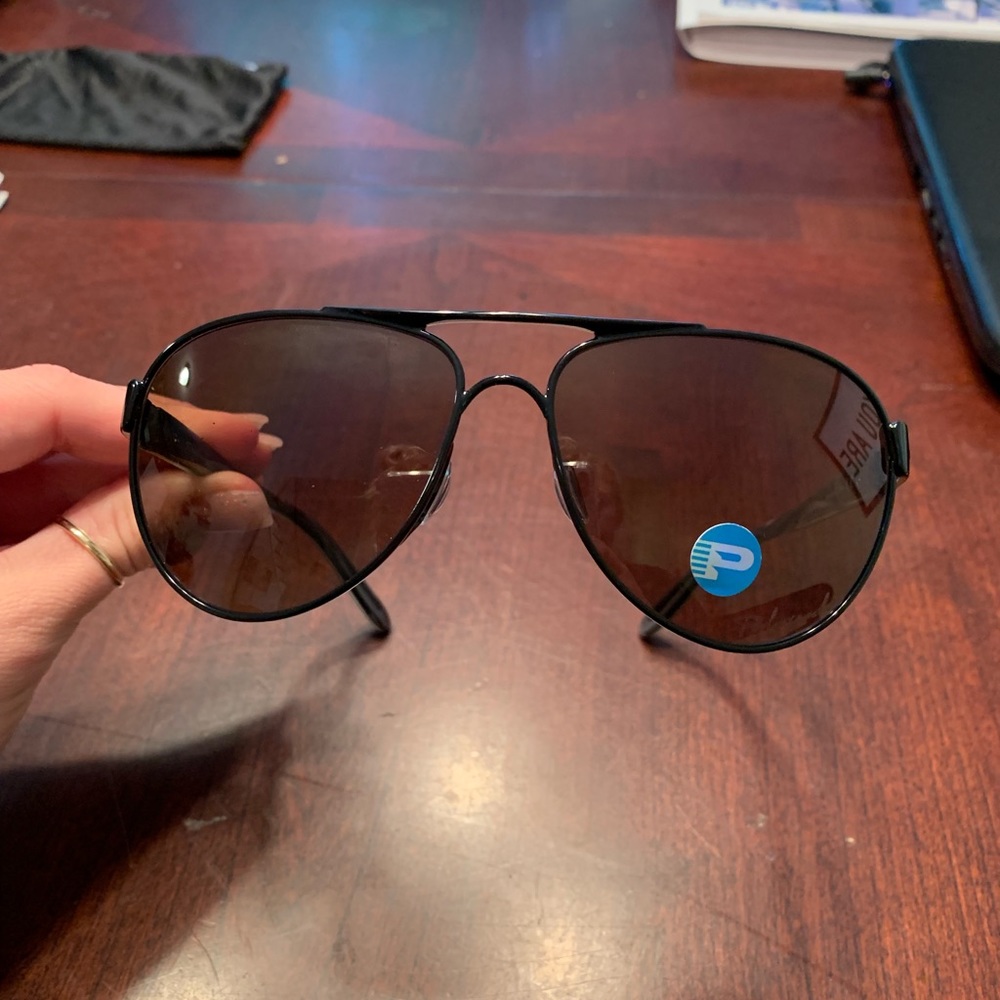 *BRAND NEW* Oakley Women’s Polarized Sunglasses